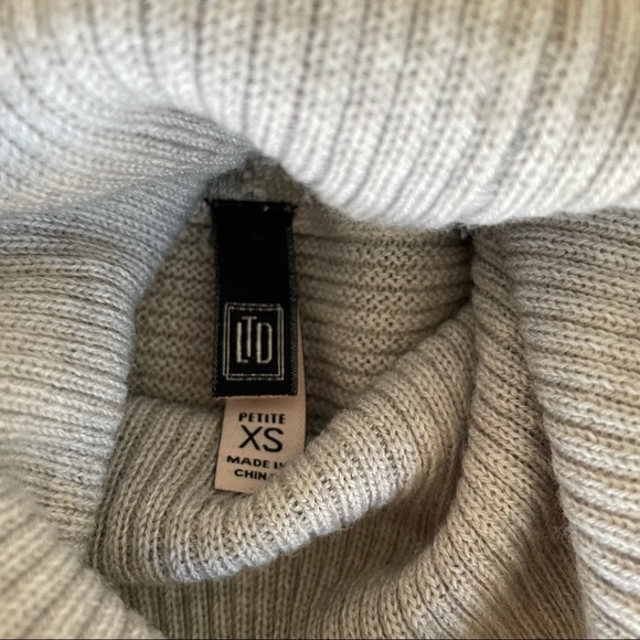 LTD Grey Ribbed Turtleneck - Picture 3 of 5